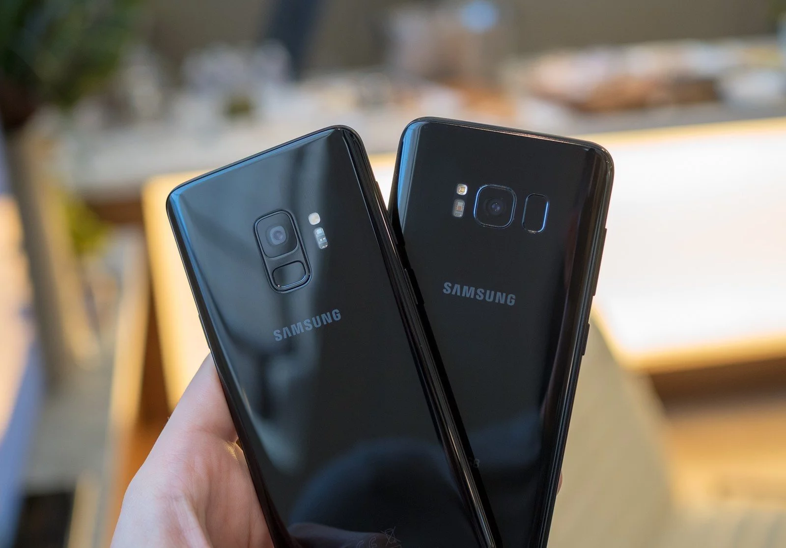 مقارنة بين سامسونج Galaxy S8 و Galaxy S9 8