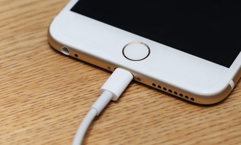 أفضل 6 شواحن سريعة في الأسواق QuickCharge 3.0 Chargers 1 أفضل 6 شواحنأفضل 6 شواحن سريعة في الأسواق سريعة في الأسواق